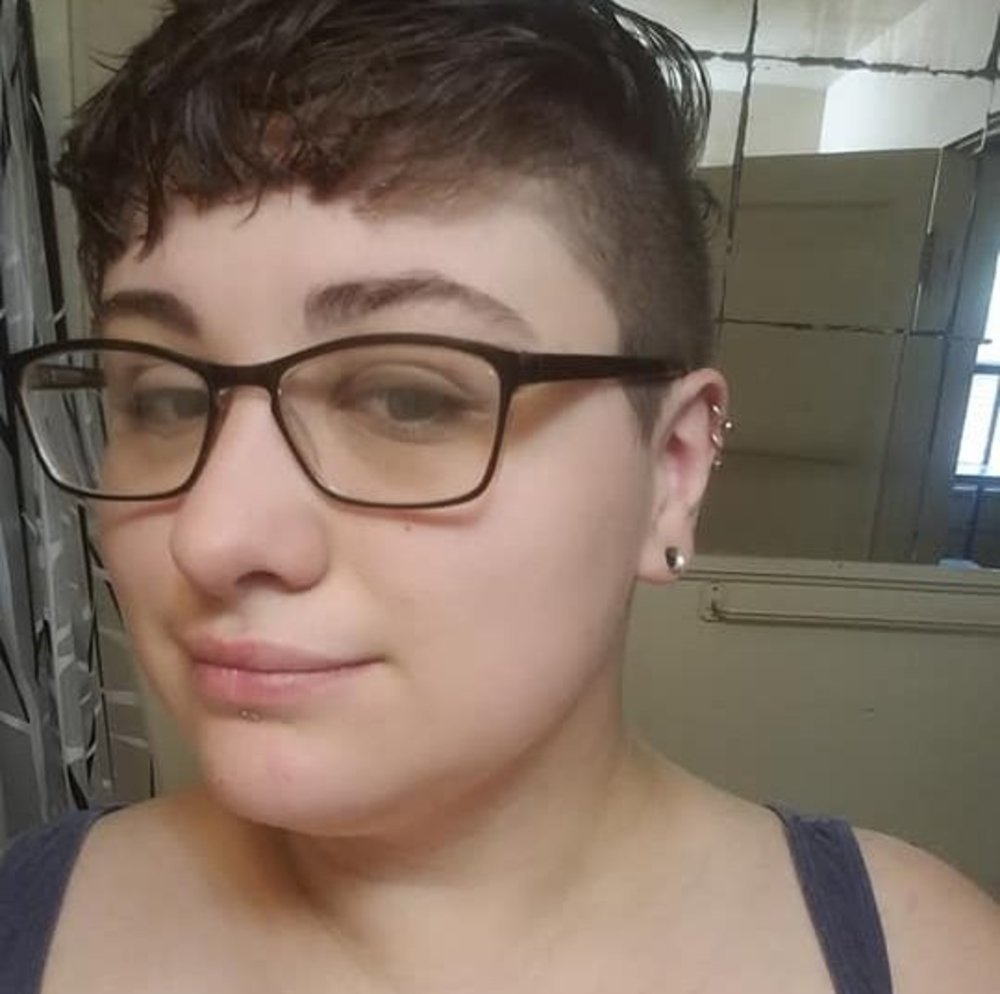 Meet your Posher, Alecia